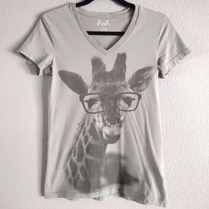 Grey T-Shirt with Giraffe